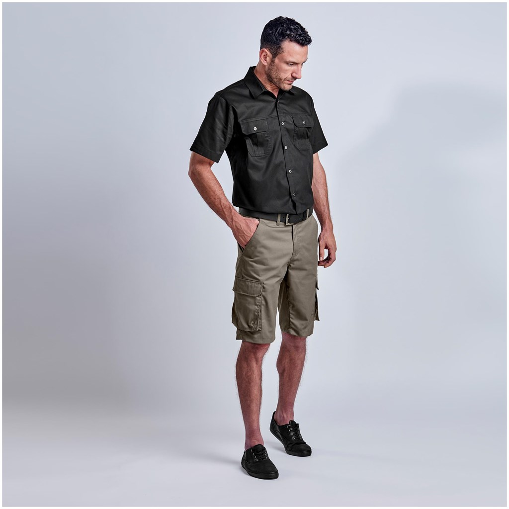 Mens Highlands Cargo Shorts - Image 2