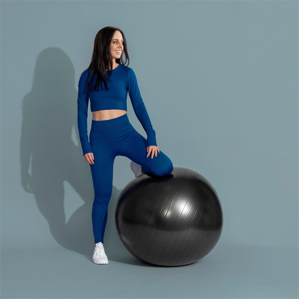 Eva & Elm Comet Anti-Burst Gym Ball - Image 5