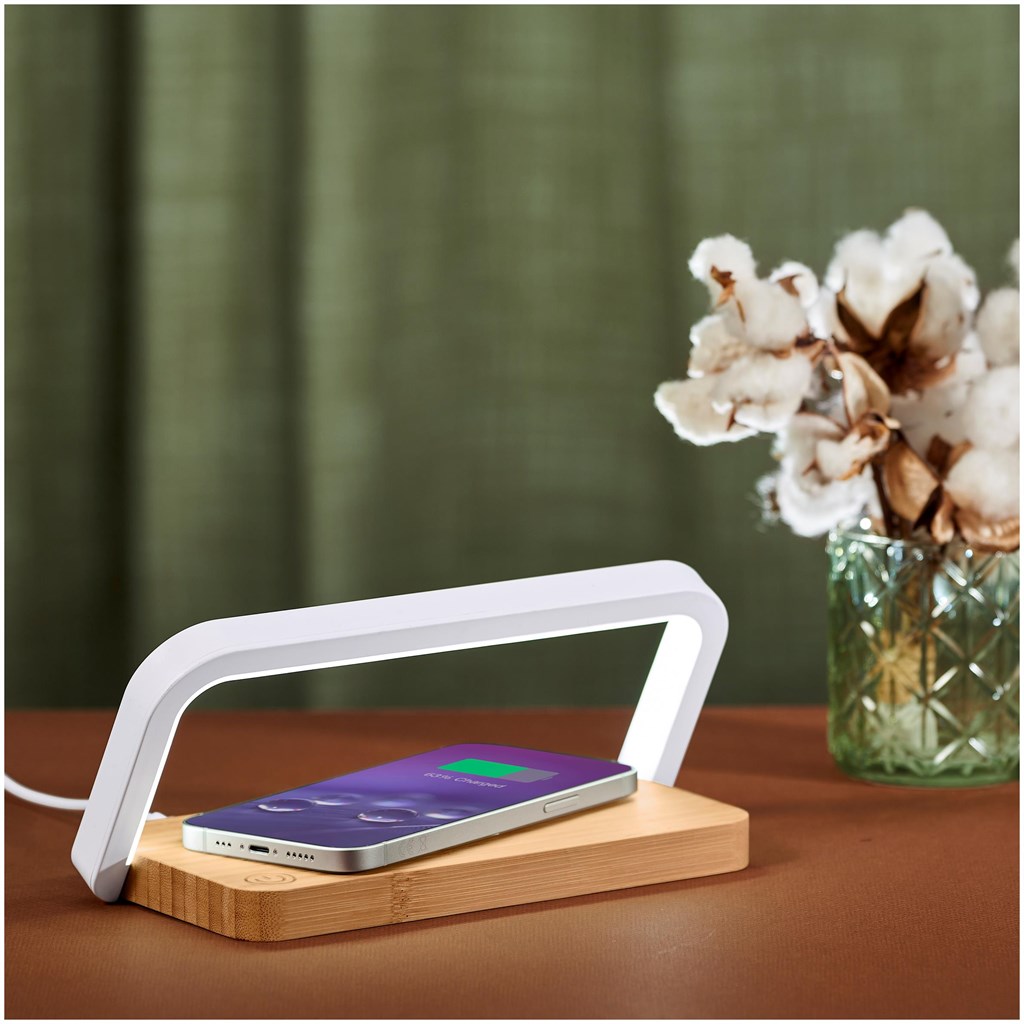 Okiyo Yoru Bamboo Wireless Charger & Night Light - Image 3