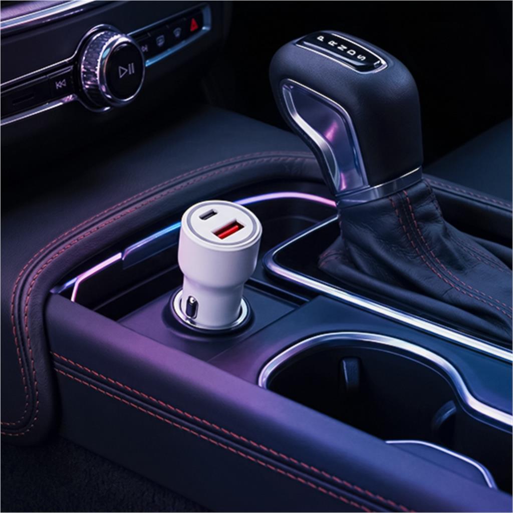 Swiss Cougar Leeds Fast Charge Car Charger - Image 3